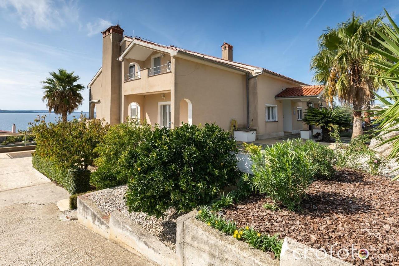 Apartmani Niko Kožino Extérieur photo