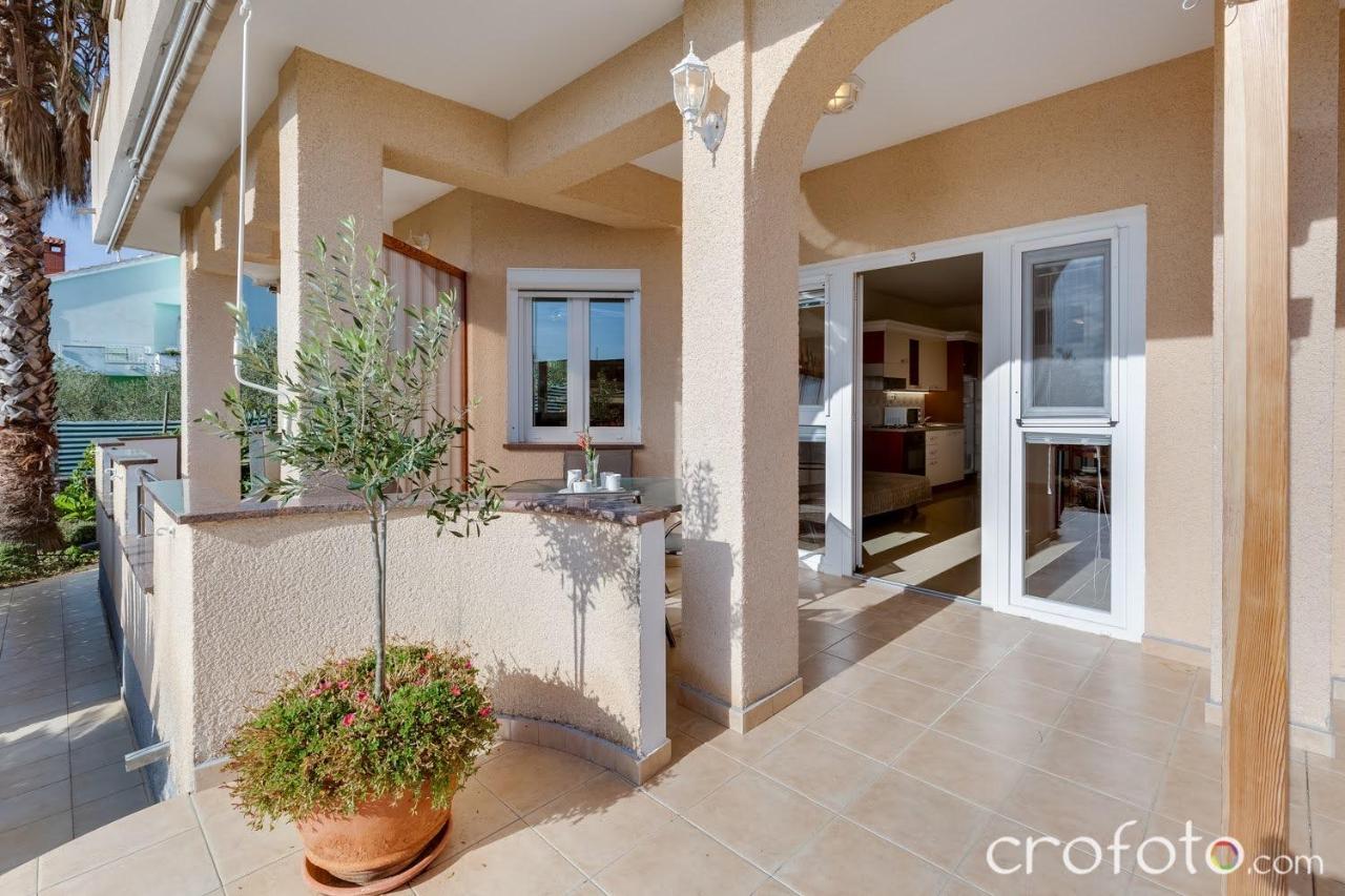 Apartmani Niko Kožino Extérieur photo