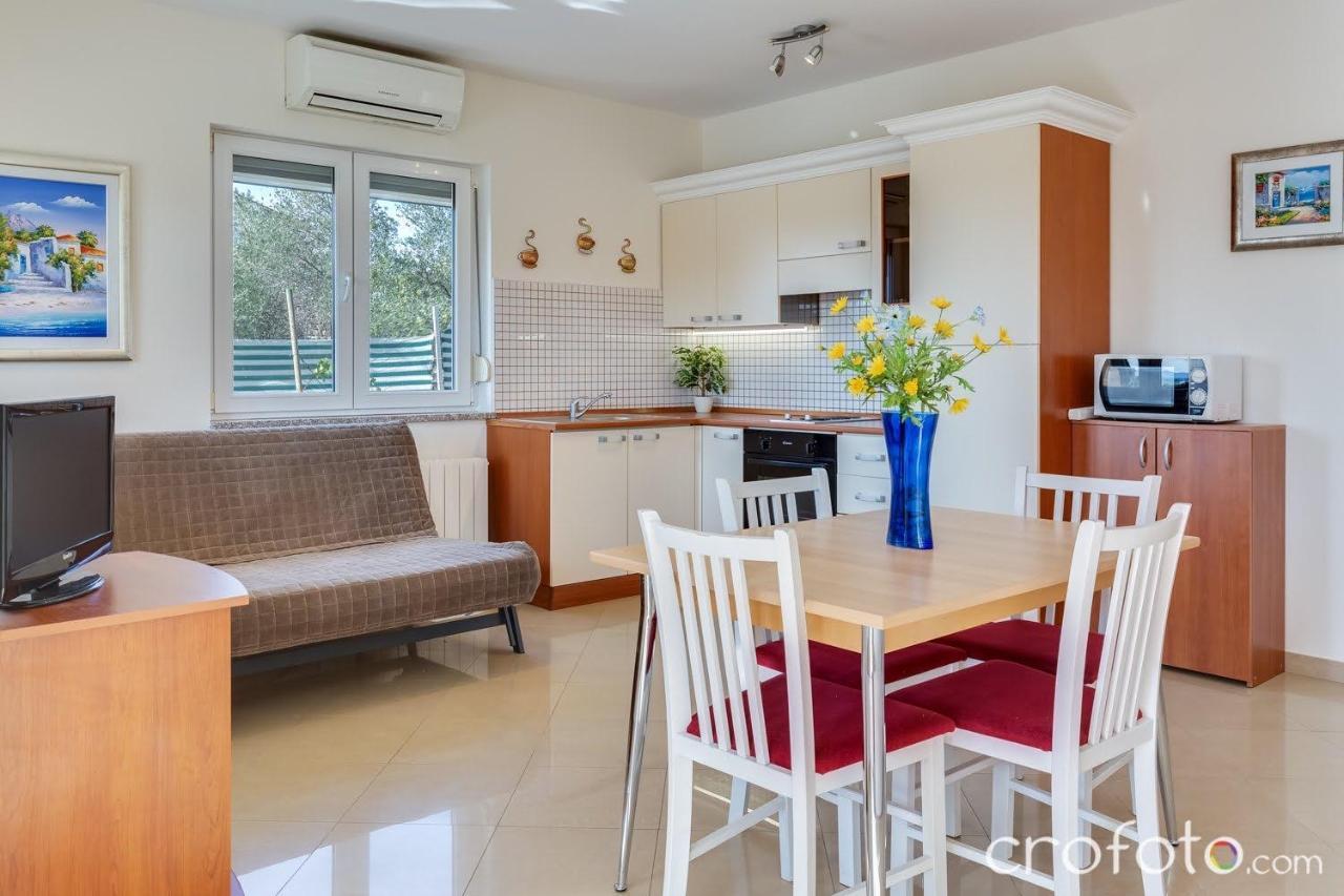 Apartmani Niko Kožino Extérieur photo